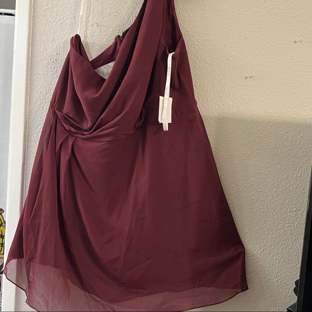 Elegant Burgundy One Shoulder Dress